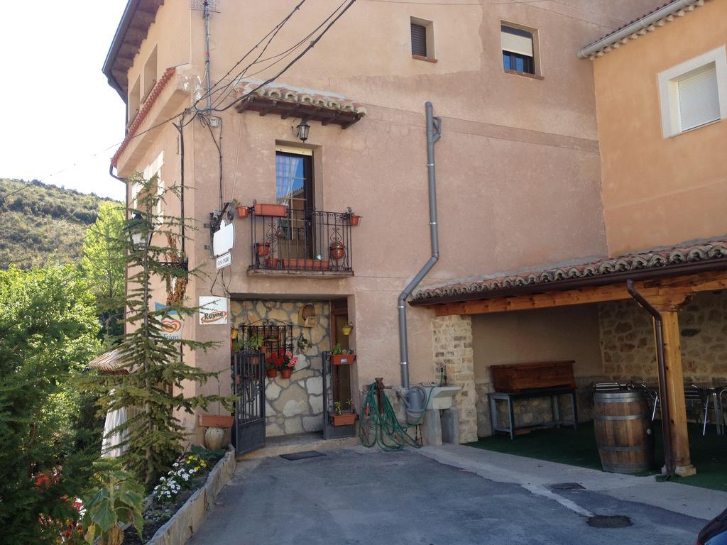 Hospedaje Rural Casa Parri Poveda de la Sierra Exterior foto